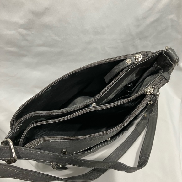 EUC Great American Leather Works Crossbody - Picture 4 of 5